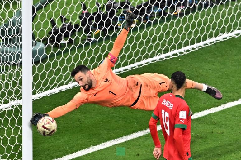 Euphoria no excuse - Lloris on Argentina race row