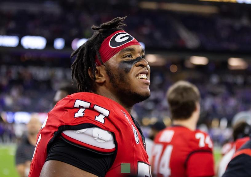 Georgia football gets 2025 commitment from in-state offensive lineman