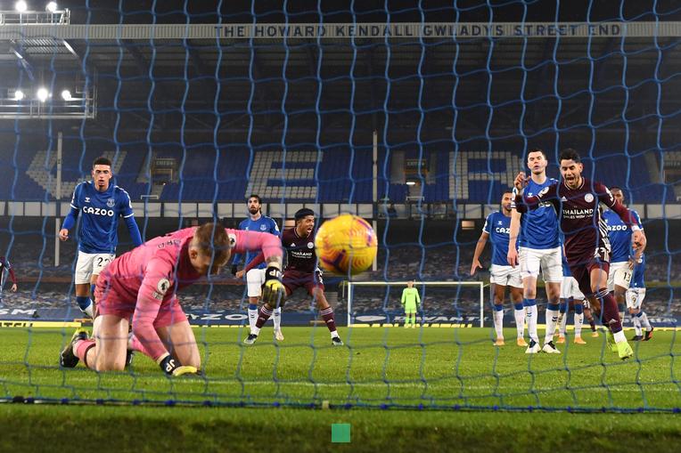 Pickford 'hopes' Southgate stays after devastating final defeat